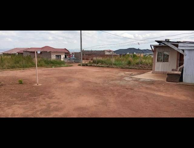 LAND FOR SALE IN MOHLAKENG